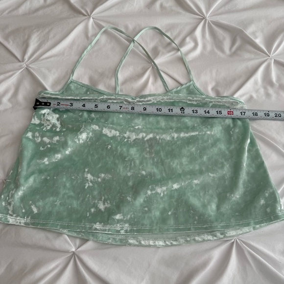 Victoria’s Secret Mint Green Velvet Crop Cami Top Adjust Straps Women’s Med EUC - Picture 6 of 8